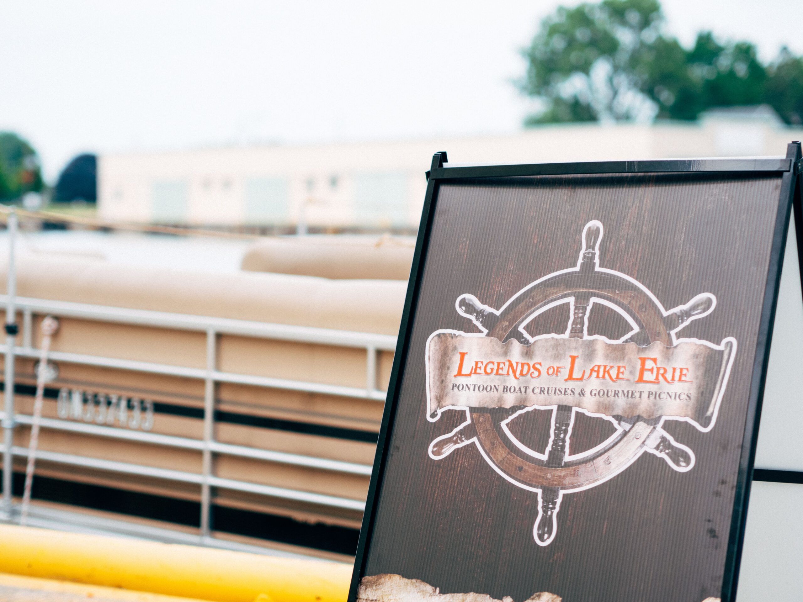 Cast away on this 2 Hour Pontoon Boat Cruise & Gourmet Picnic Experience